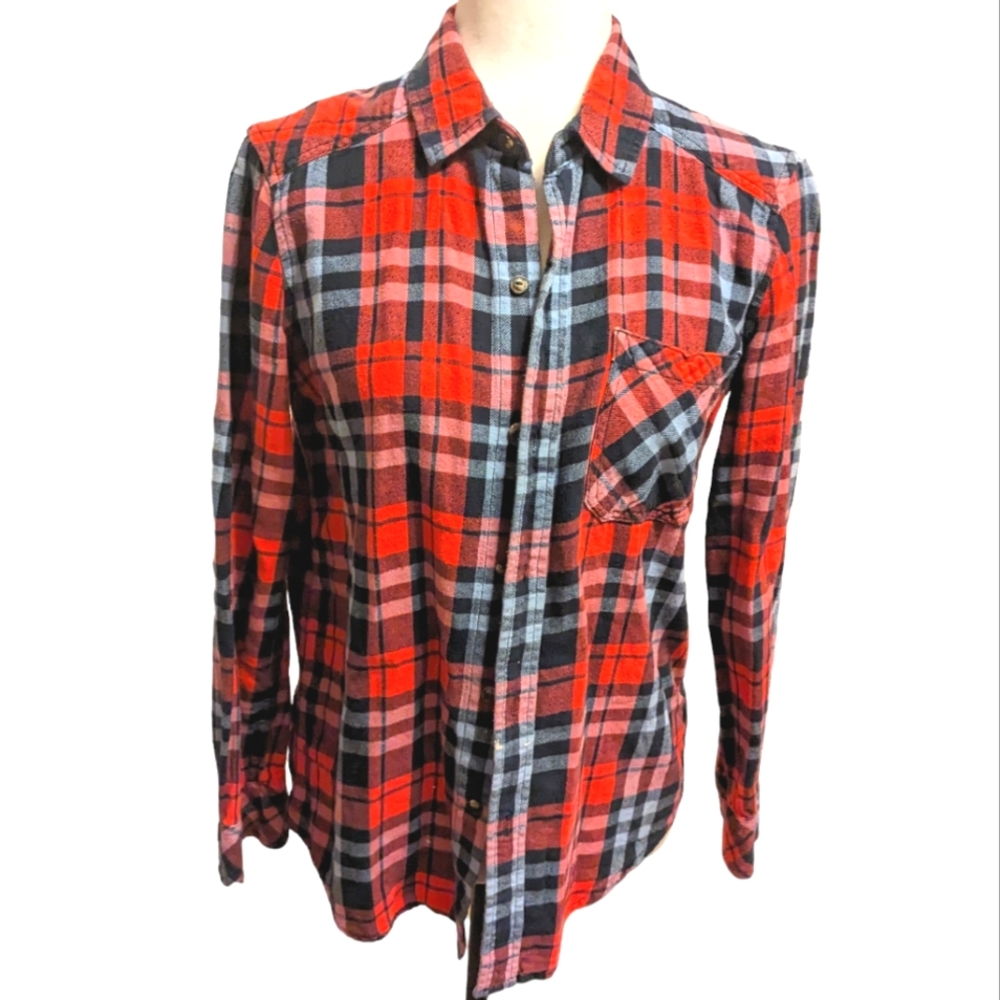 TNA oversized flannel shirt. Plaid red. Very comfy. XS.